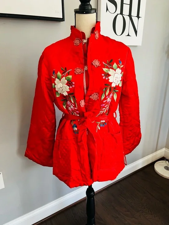 Vintage Embroidered Pajama Set - Picture 7 of 14